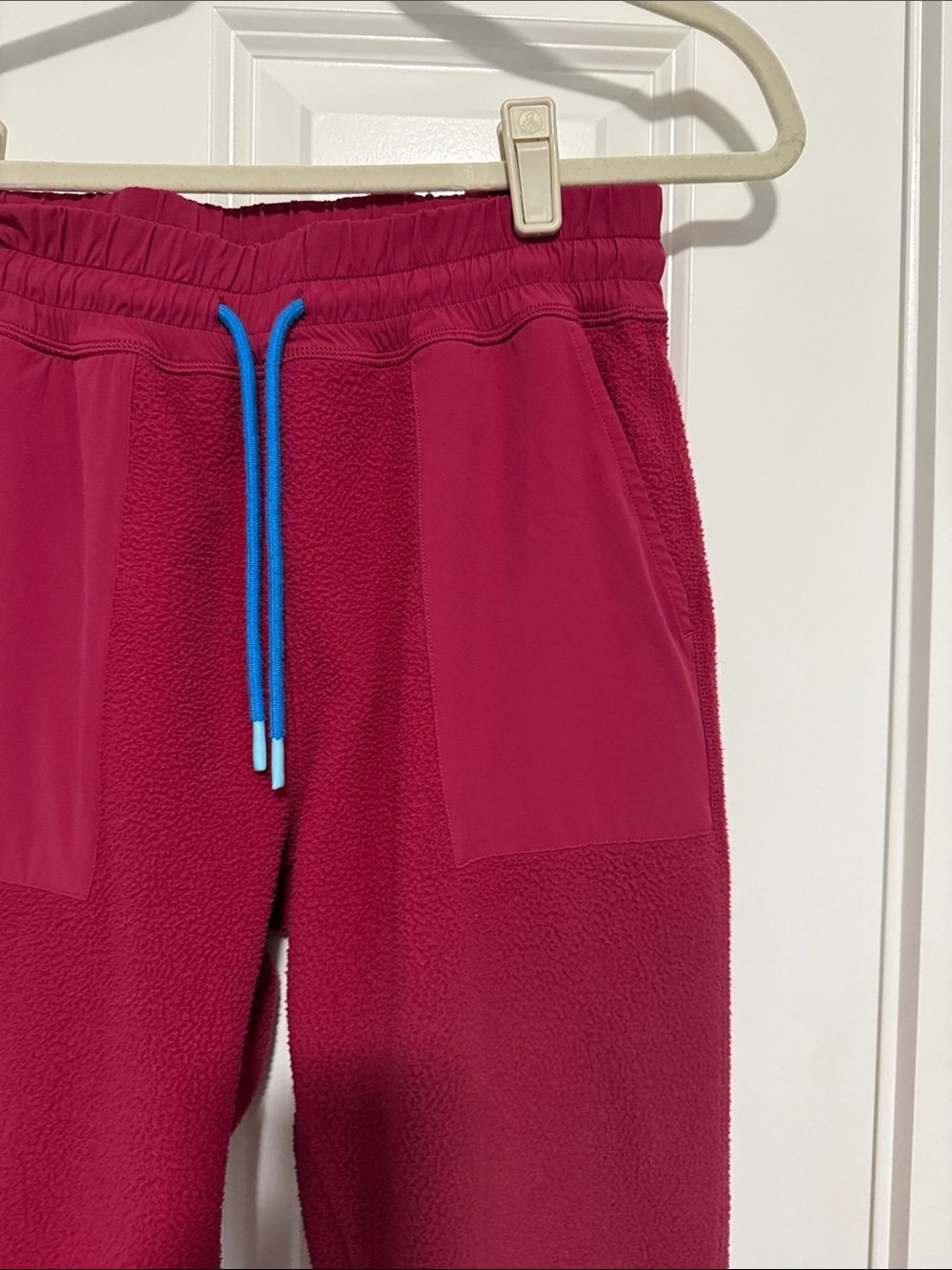 cotopaxi Fuchsia fleece joggers - Picture 5 of 7
